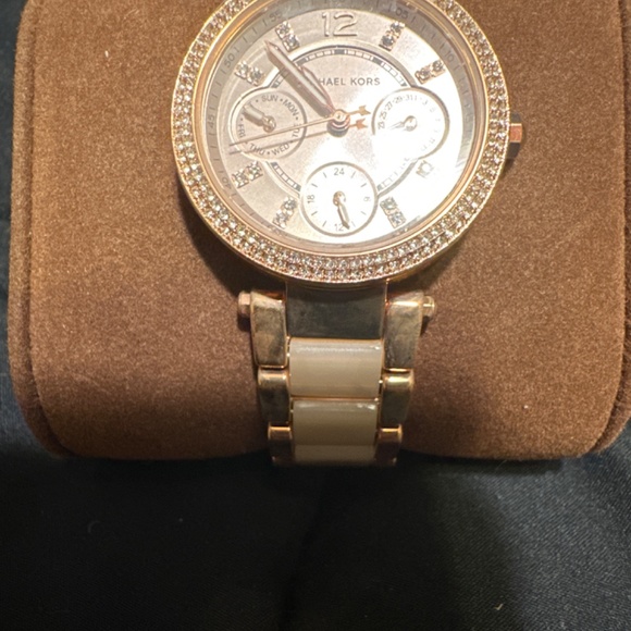 Michael Kors women’s watch main image 5